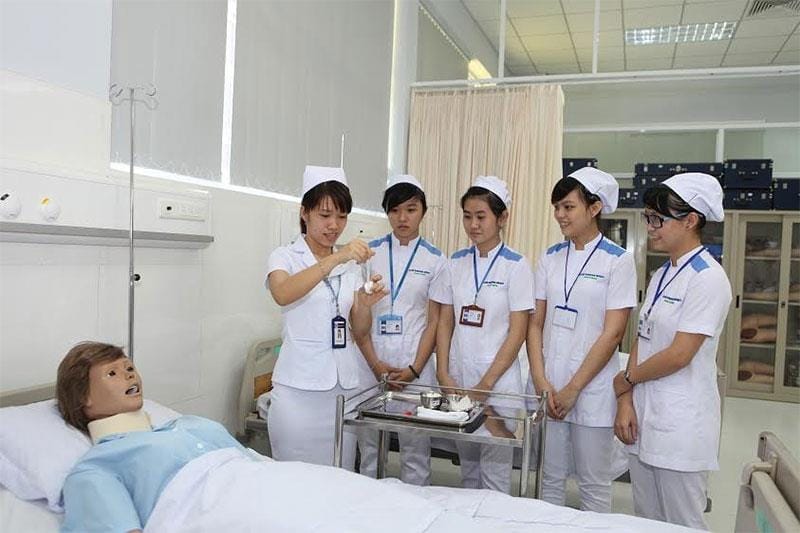 Thời gian học văn bằng 2 Cao đẳng Điều dưỡng Cần Thơ là bao lâu?